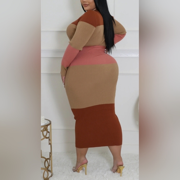 Colorblock Midi Dress Beauty In The City (SIZE 1X) PTP up25 (SIZE 2X )PTP up28 - Picture 2 of 3